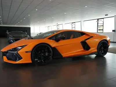 Gebraucht Lamborghini Revuelto 2025 Orange Coupé