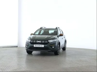 Second-hand Dacia Sandero Extreme 110 CP (80 kW) 2024 Verde Hatchback