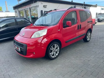 Gebraucht Fiat Qubo Trekking 73 PS (53 kW) 2011 Rot Van / Kleinbus