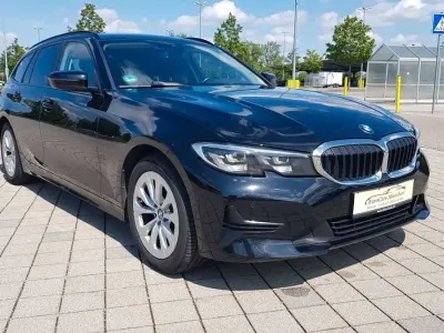 Gebraucht BMW 318 Advantage 150 PS (110 kW) 2022 Schwarz ii Kombi