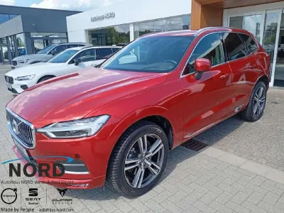 Gebraucht Volvo XC60 Inscription 235 PS (172 kW) 2017 Rot SUV