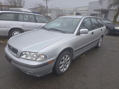 Gebraucht Volvo V40 160 PS (117 kW) 1999 Silber Kombi