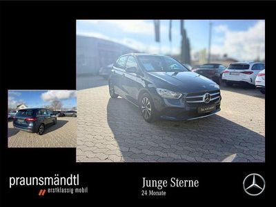 Gebraucht Mercedes B200 Style 150 PS (110 kW) 2020 Blau Van / Kleinbus