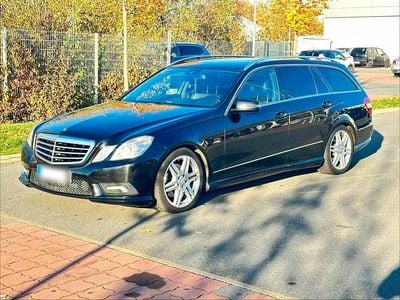 Usata Mercedes E350 Avantgarde 258 CV (189 kW) 2011 Nero Station wagon