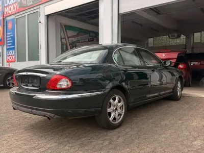 Occasion Jaguar XF 195 PK (143 kW) 2001 Groen Sedan