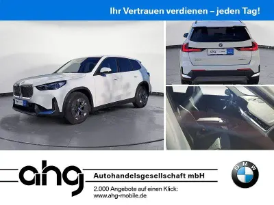 Gebraucht BMW iX1 Performance 150 kW (204 PS) 2024 Weiß SUV
