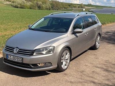 Usata VW Passat Highline 140 CV (102 kW) 2014 Grigio Station wagon
