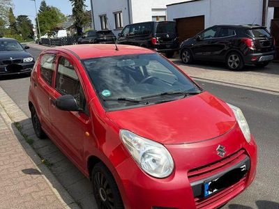 Second-hand Suzuki Alto Club 68 CP (50 kW) 2009 Roșu Hatchback