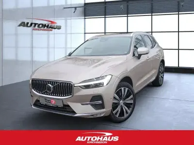 Gebraucht Volvo XC60 Ultimate 235 PS (172 kW) 2023 Unbekannt (metallic) SUV