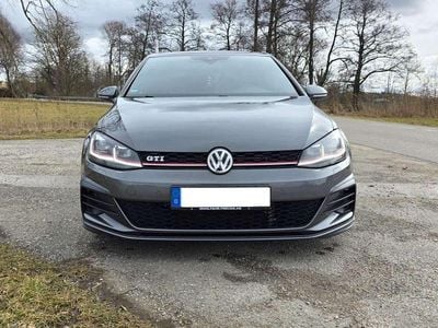 Gebraucht VW Golf VII GTI 230 PS (169 kW) 2017 Schwarz Limousine