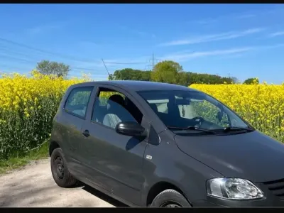 Używany VW Fox 60 KM (44 kW) 2009 Szary Hatchback
