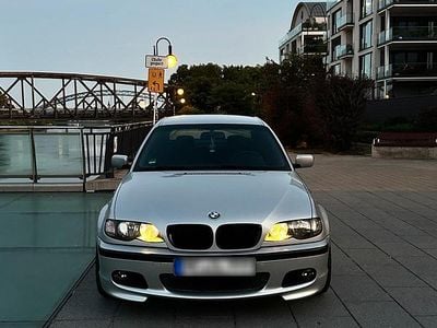 Gebraucht BMW 320 M Sport 170 PS (125 kW) 2002 Silber Limousine