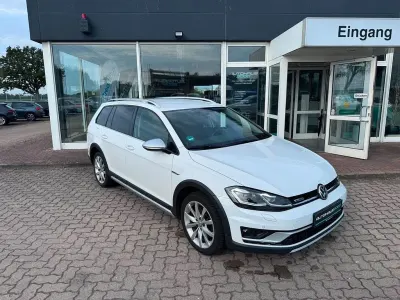 Gebraucht VW Golf Alltrack 184 PS (135 kW) 2018 Weiß Kombi