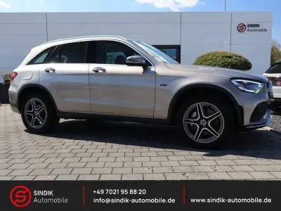 Gebraucht Mercedes GLC300e AMG 306 PS (225 kW) 2021 Beige SUV