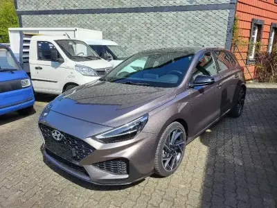 Gebraucht Hyundai i30 N Line 136 PS (100 kW) 2020 Grau Limousine