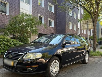 Gebraucht VW Passat 105 PS (77 kW) 2006 Schwarz Kombi