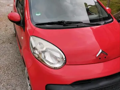 Gebraucht Citroën C1 69 PS (50 kW) 2007 Rot Kleinwagen