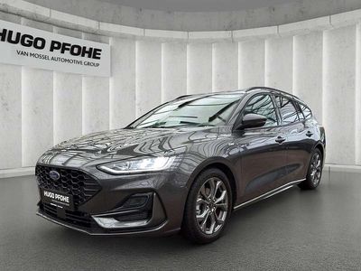 Grau Gebraucht 2024 Ford Focus ST-Line X Kombi | 25.900 € (Fairer Preis)