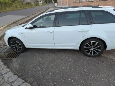Gebraucht Skoda Octavia Soleil 116 PS (85 kW) 2019 Weiß Kombi