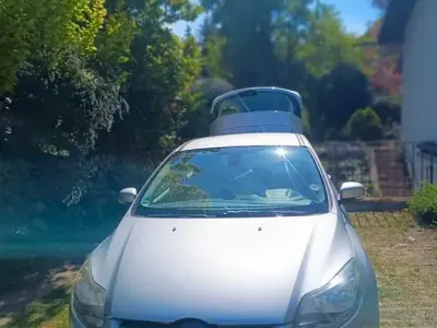 Gebraucht Ford Focus Titanium 150 PS (110 kW) 2011 Silber Limousine
