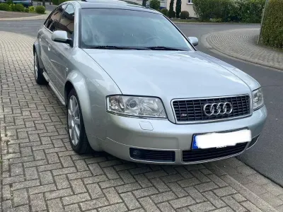 Używany Audi A6 S-Line 299 KM (219 kW) 1999 Srebrny Sedan/Limuzyna