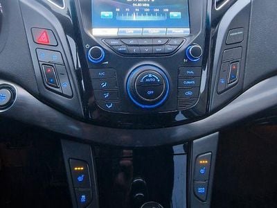 Gebraucht Hyundai i40 Style 136 PS (100 kW) 2014 Grau Kombi