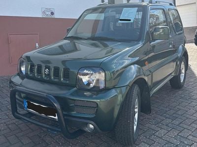 Usata Suzuki Jimny 86 CV (63 kW) 2009 Verde SUV
