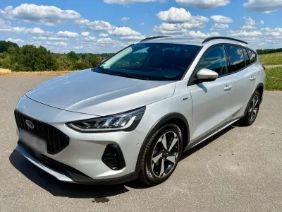 Gebraucht Ford Focus Active 116 PS (85 kW) 2023 Silber Kombi