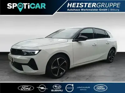Gebraucht Opel Astra 131 PS (96 kW) 2024 Jadeweiß Limousine