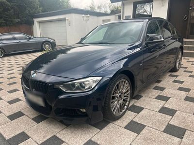 gebraucht BMW 318 F30 D 2014 *Xenon*M-Paket*Sportsitze*