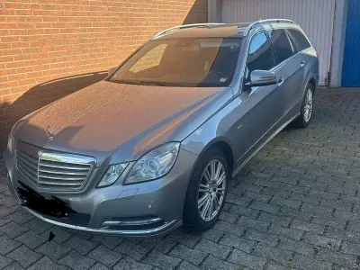 Gebraucht Mercedes 250 204 PS (150 kW) 2011 Grau Limousine