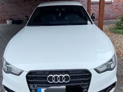 Gebraucht Audi A5 Sportback S-Line 190 PS (139 kW) 2015 Weiß Kleinwagen