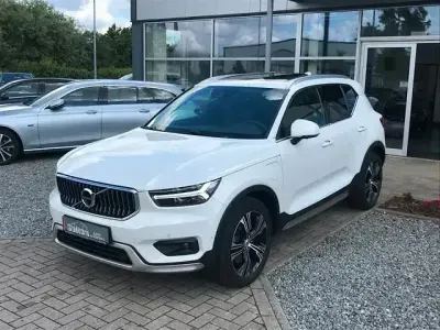 Gebraucht Volvo XC40 Inscription 261 PS (191 kW) 2021 Weiß SUV