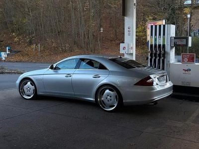 Gebraucht Mercedes CLS350 272 PS (200 kW) 2006 Silber Coupé