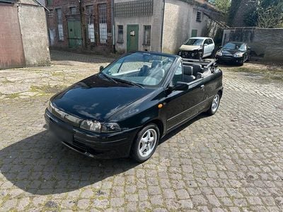 Gebraucht Fiat Punto Cabriolet 85 PS (62 kW) 1999 Schwarz Cabrio