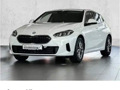 Gebraucht BMW 120 Shadowline 163 PS (119 kW) 2025 Weiß Kleinwagen