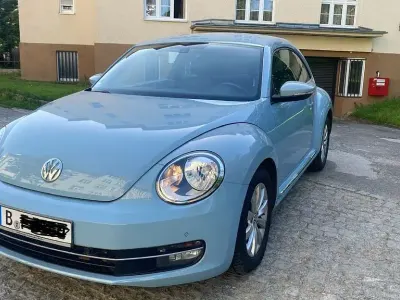 Gebraucht VW Beetle Design 105 PS (77 kW) 2012 Blau Kleinwagen