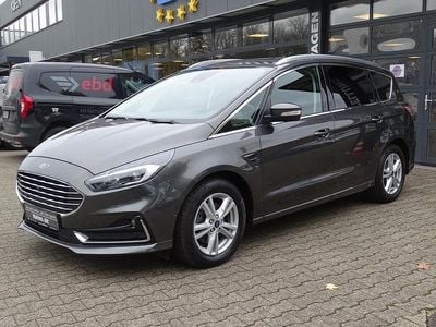 Grau metallic Gebraucht 2020 Ford S-MAX Titanium Van / Kleinbus | 25.180 € (Etwas zu teuer)