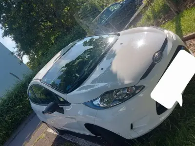 Gebraucht Ford Fiesta Trend 60 PS (44 kW) 2012 Limousine