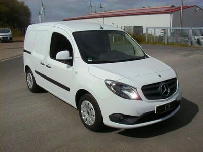 Mercedes Citan 109