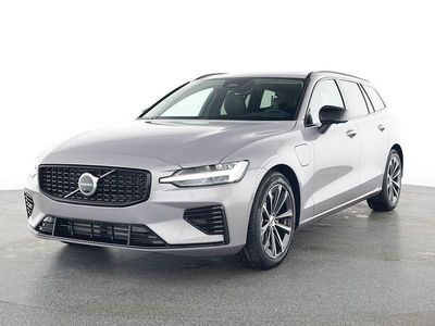 Gebraucht Volvo V60 Plus 253 PS (186 kW) 2025 Silber Kombi