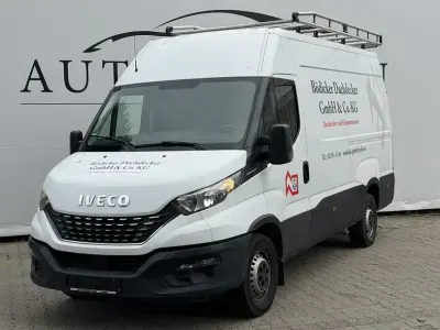 Gebraucht Iveco Daily 136 PS (100 kW) 2020 Weiß Limousine