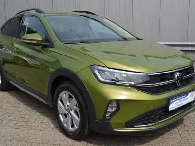 Gebraucht VW Taigo Life 95 PS (69 kW) 2023 Grün (visual green metallic) SUV
