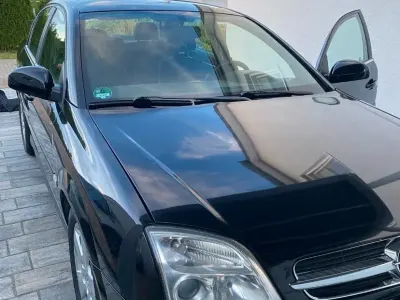 Gebraucht Opel Vectra 155 PS (114 kW) 2004 Schwarz Limousine