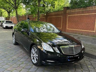 Mercedes E220