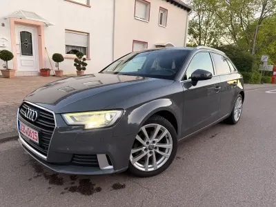 Gebraucht Audi A3 Sport 150 PS (110 kW) 2017 Grau Limousine