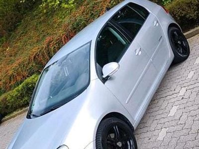 Gebraucht VW Golf V 109 PS (80 kW) 2007 Silber Kleinwagen