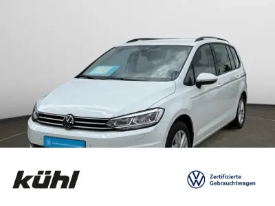Gebraucht VW Touran Comfortline 150 PS (110 kW) 2023 Van / Kleinbus