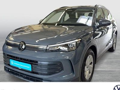 Gebraucht VW Tiguan 131 PS (96 kW) 2025 Grau SUV