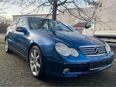 Mercedes C230